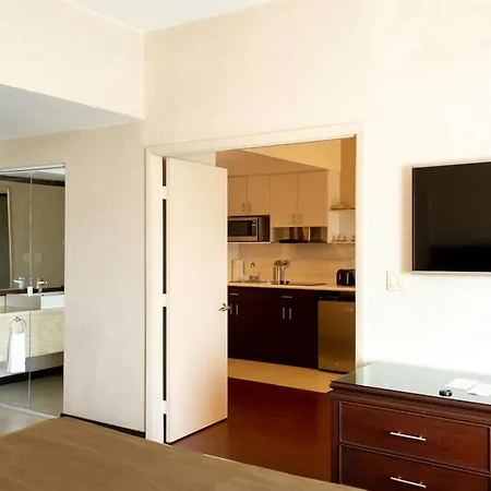 Clarion Suites Guatemala City-2