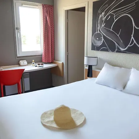 Hotel Ibis Narbonne-3