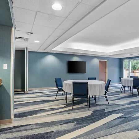 Comfort Suites Gastonia - Charlotte-3