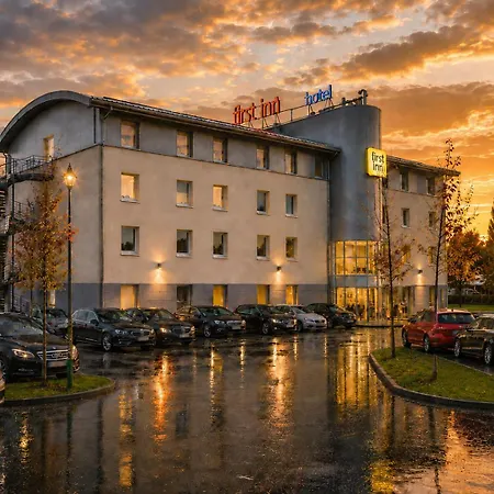 First Inn Hotel Paris Sud Les Ulis-3