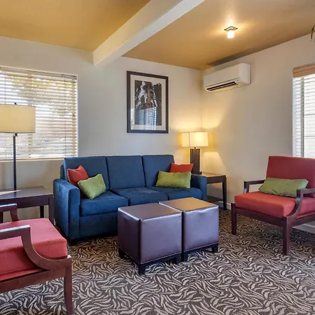 Comfort Inn Bishop-2