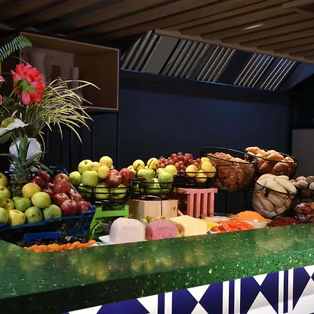 Ibis Styles Abidjan Plateau-2