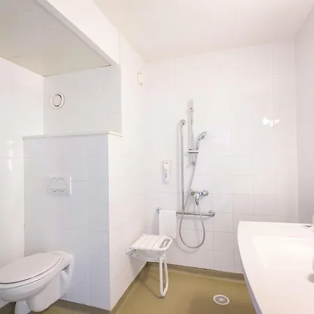 Ibis Budget Fréjus St Raphaël Centre Tassigny-2