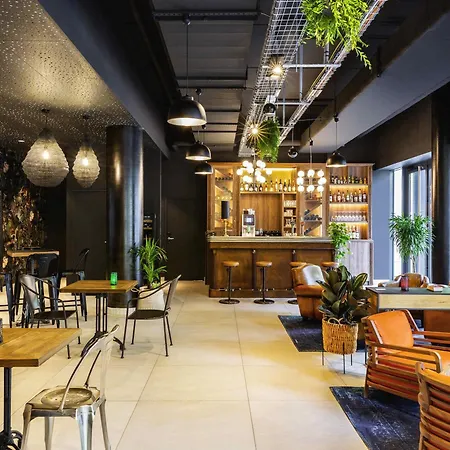 ibis Styles Puteaux Paris La Defense-3