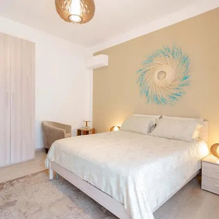 Montellinos Suite Tortora-2