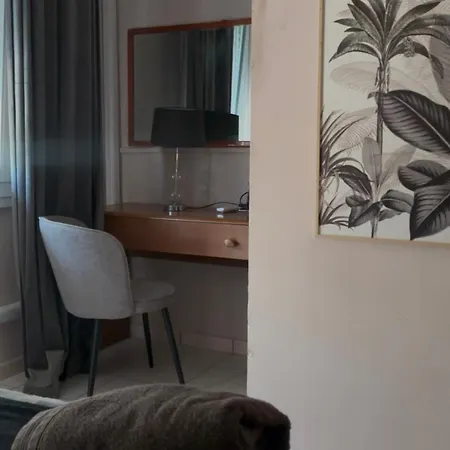 Hotel Zama-3