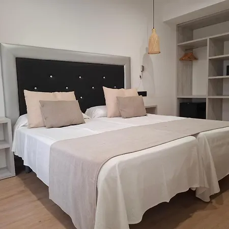 Hotel Costa Brava-3