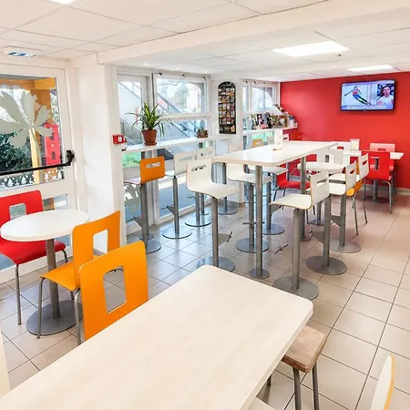 Premiere Classe St Brieuc Tregueux-3