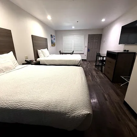 Baymont By Wyndham Manteca-2