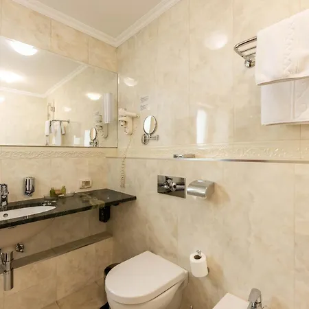 Hotel Moskva-3