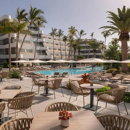 Plus Fariones Suite Hotel-2