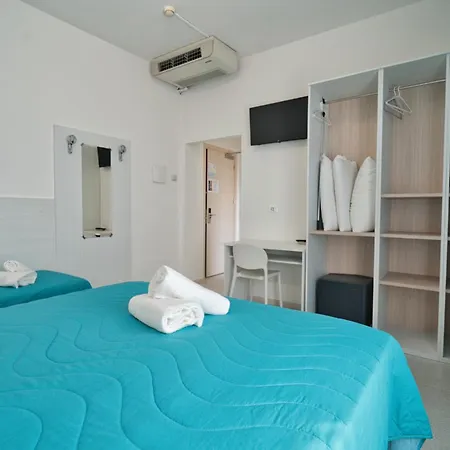 Hotel Ideal Sottomarina-2