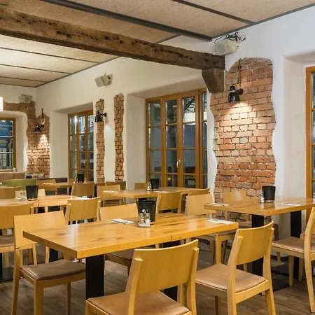 Joesepp'S Hotel Am Hallhof-2