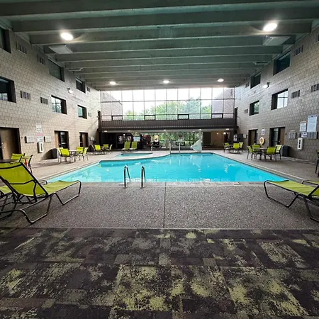 Best Western Plus Kelly Inn-2