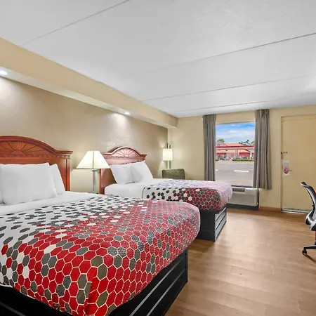 Econo Lodge Panama City St Andrews-3