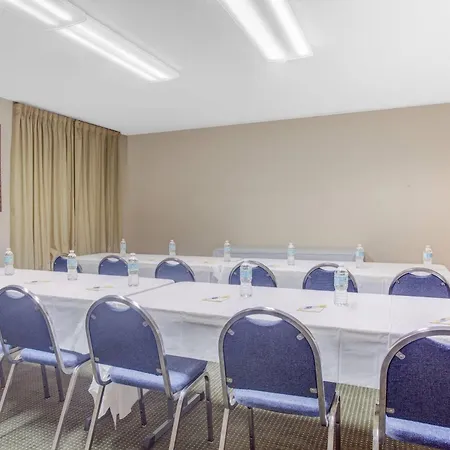 Days Inn By Wyndham Dublin Ga-3