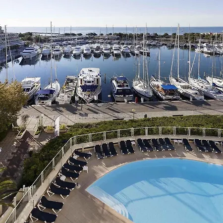 Mercure Port La Grande Motte-3