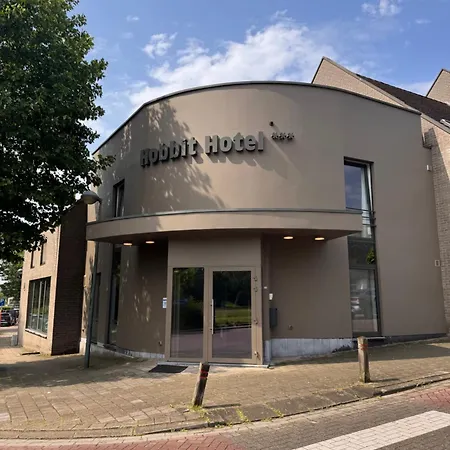 Hobbit Hotel Brussels Airport Zaventem-3