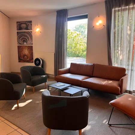 Hobbit Hotel Brussels Airport Zaventem-2