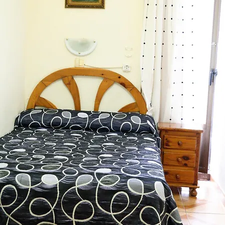 Hostal Fuentesol-2