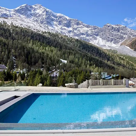 Wellness Hotel Post-2