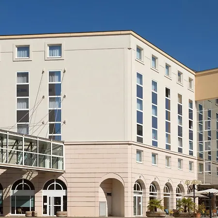 Ibis Vichy-3
