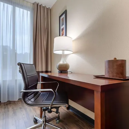 Comfort Inn Binghamton I-81-2