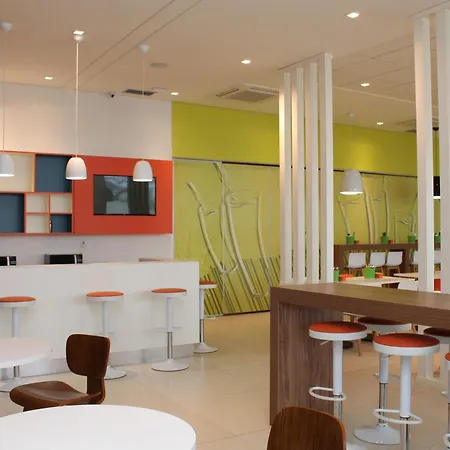 Ibis Styles Ponta Pora-2