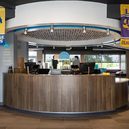 Tru By Hilton Lake Charles-3