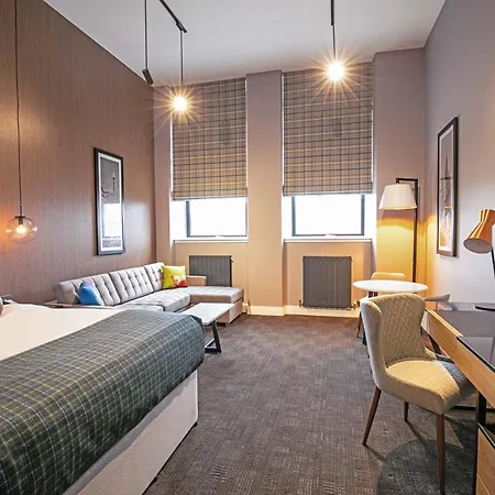 Sandman Signature Aberdeen Hotel & Spa-2