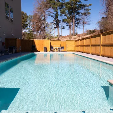 La Quinta Inn & Suites By Wyndham Oxford-3