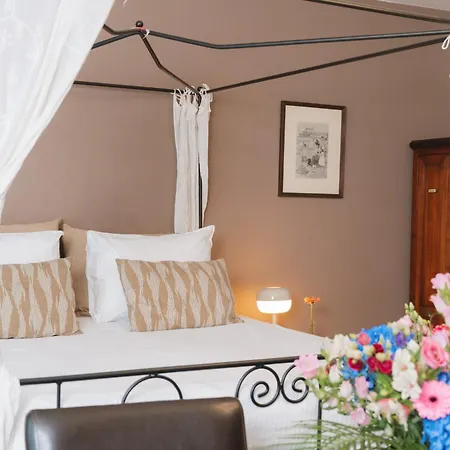 Hotel De Hofkamers-2