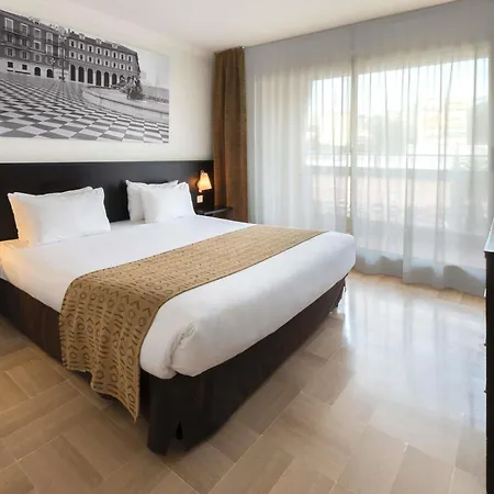 Aparthotel Adagio Nice Promenade des Anglais-2