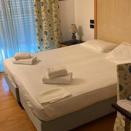 Hotel Centrale-3