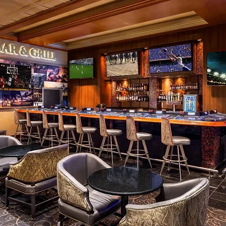 Horseshoe Tunica Hotel & Casino - A Caesars Rewards Destination-3