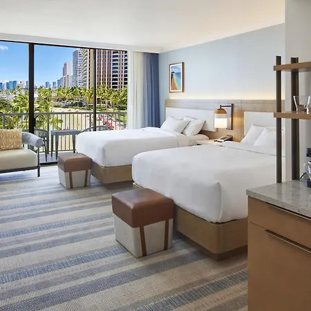 Hilton Hawaiian Village Waikiki Beach Resort-2