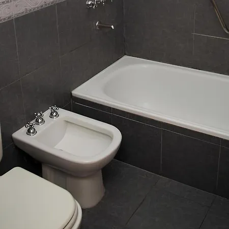 Marcopolo Suites Calafate-3