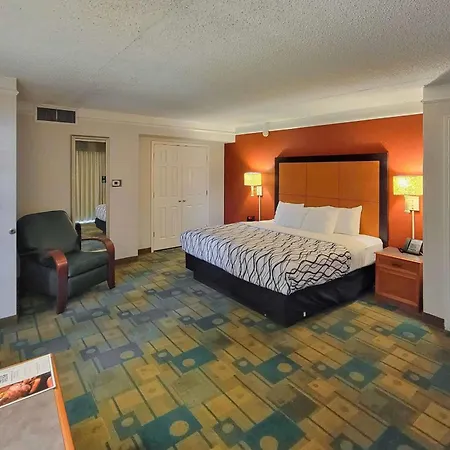 Travelodge By Wyndham Amarillo West Medical Center-2