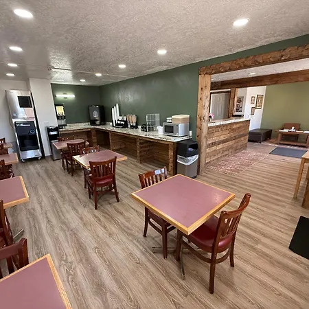 Four Corners Inn-2
