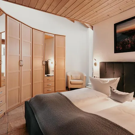 Hotel-Gasthof Im Wiesengrund-3