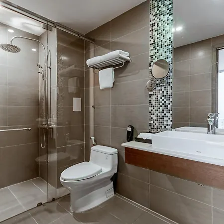 Royal Lotus Hotel Danang-2
