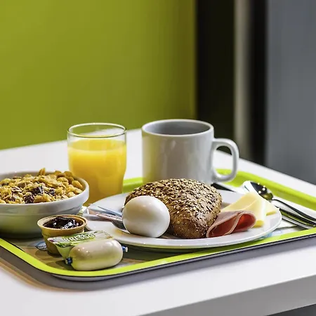 Ibis Budget Rambouillet-3
