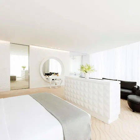 Mondrian Doha-2