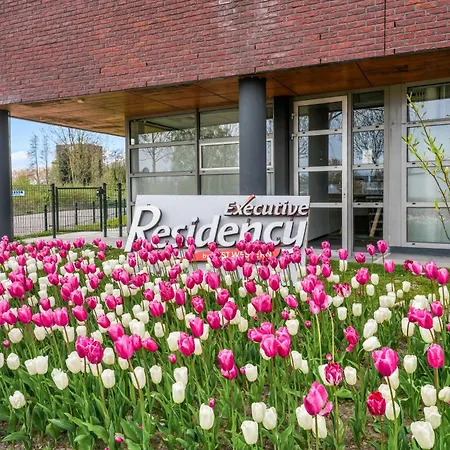 Executive Residency By Best Western Amsterdam Airport-3