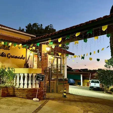 Hotel Chalés Gramado-3