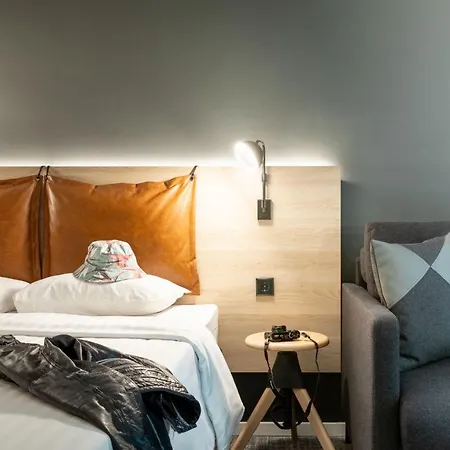 Moxy Essen City-3