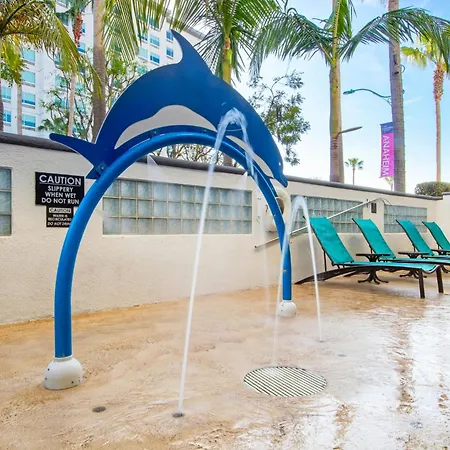 Peacock Suites-3