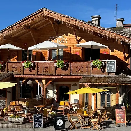 Chalet-Hôtel Les Cimes-3