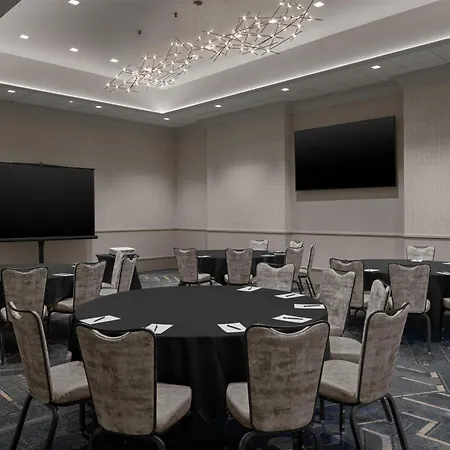 Hilton Santa Clara - Newly Renovated-3