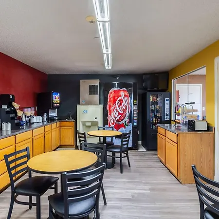 Econo Lodge Gallup West-3